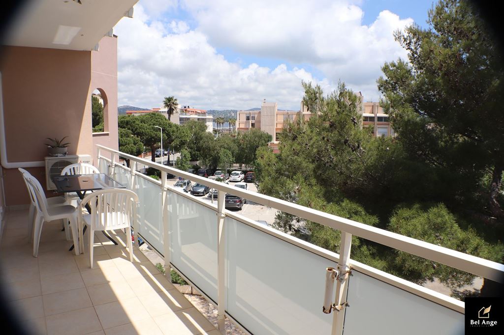 Appartement T3 CAVALAIRE SUR MER 500€ BEL ANGE IMMOBILIER Appartement T3 CAVALAIRE SUR MER 500€ BEL ANGE IMMOBILIER