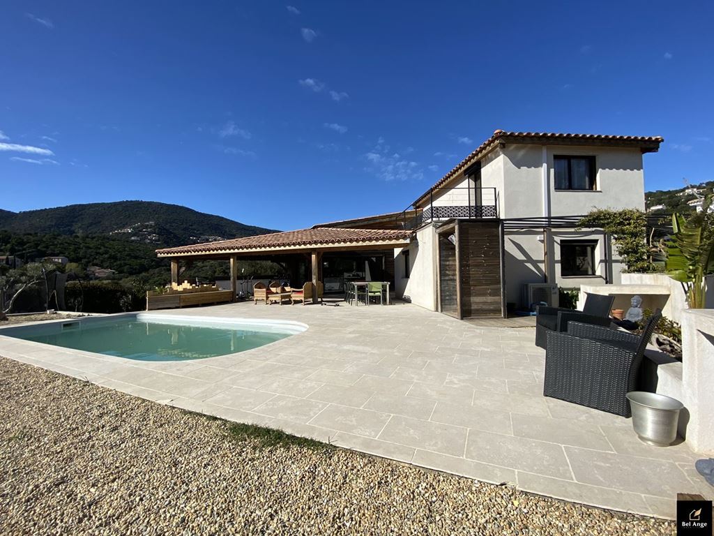 Villa CAVALAIRE SUR MER 995000€ BEL ANGE IMMOBILIER Villa CAVALAIRE SUR MER 995000€ BEL ANGE IMMOBILIER