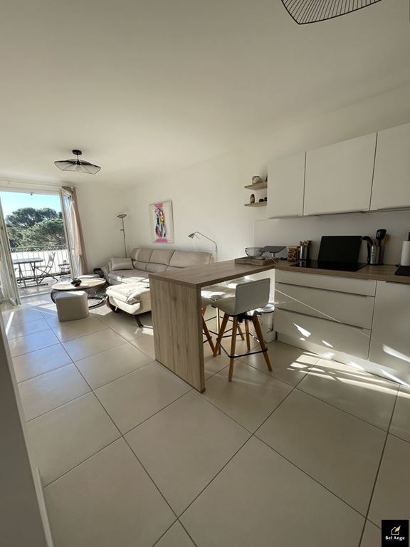 Appartement T2 CAVALAIRE SUR MER 322000€ BEL ANGE IMMOBILIER Appartement T2 CAVALAIRE SUR MER 322000€ BEL ANGE IMMOBILIER