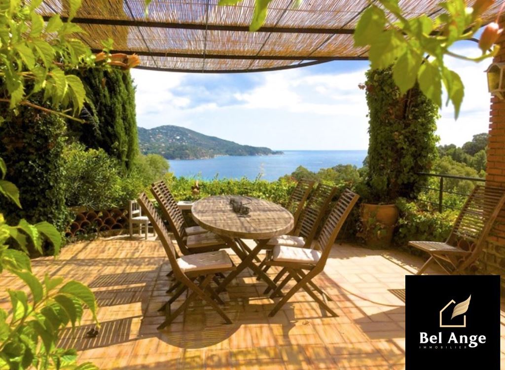 Villa LE LAVANDOU (83980) BEL ANGE IMMOBILIER