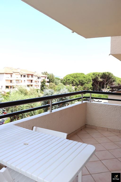 Appartement Studio CAVALAIRE SUR MER (83240) BEL ANGE IMMOBILIER